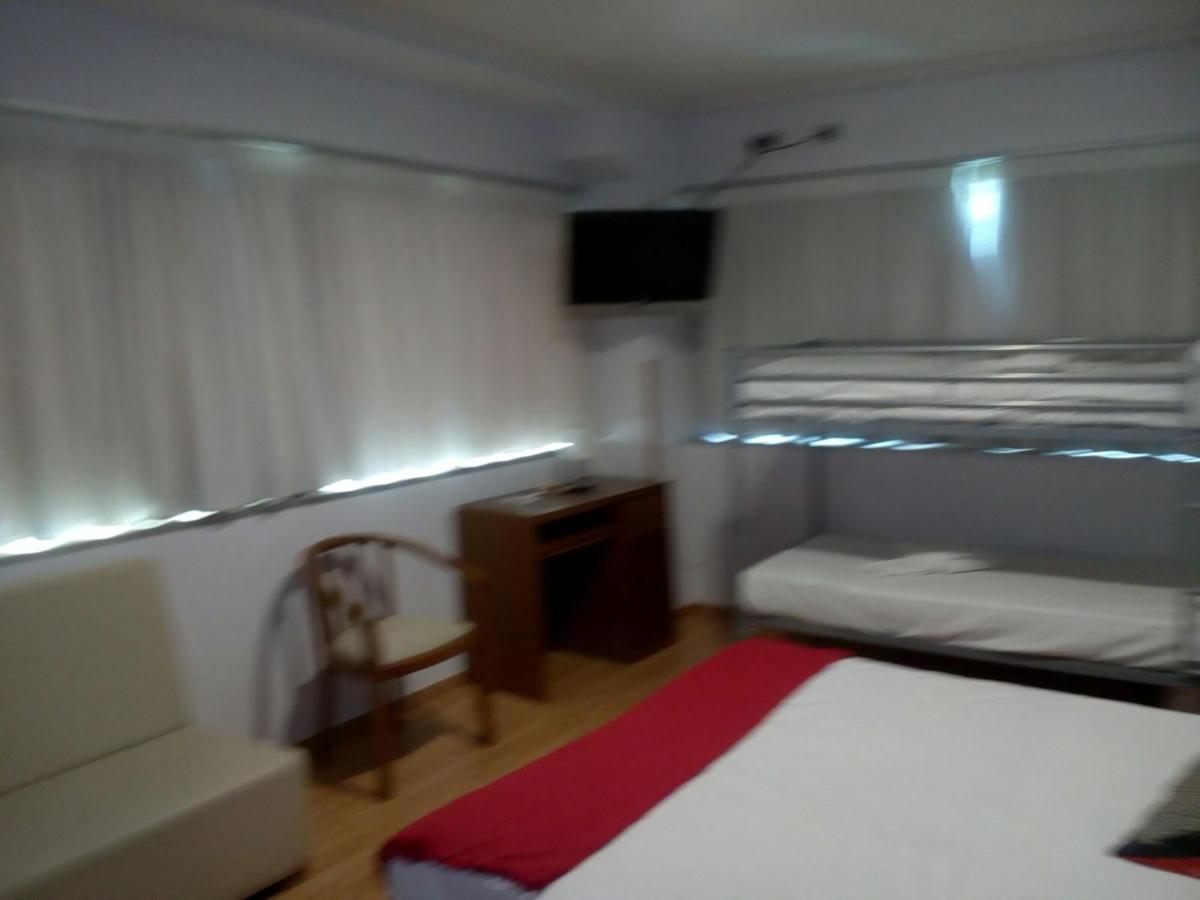 Hotel Ciudad De コレージャ エクステリア 写真