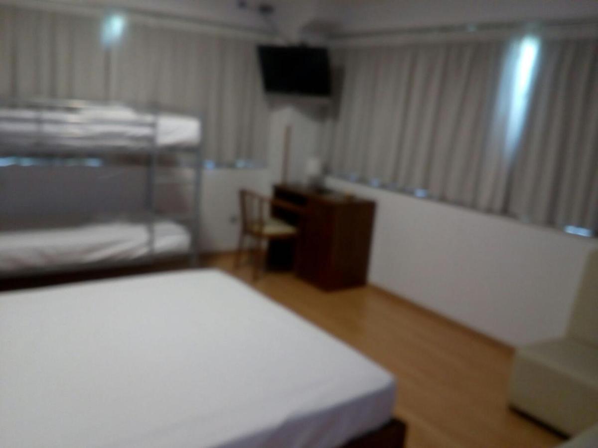 Hotel Ciudad De コレージャ エクステリア 写真